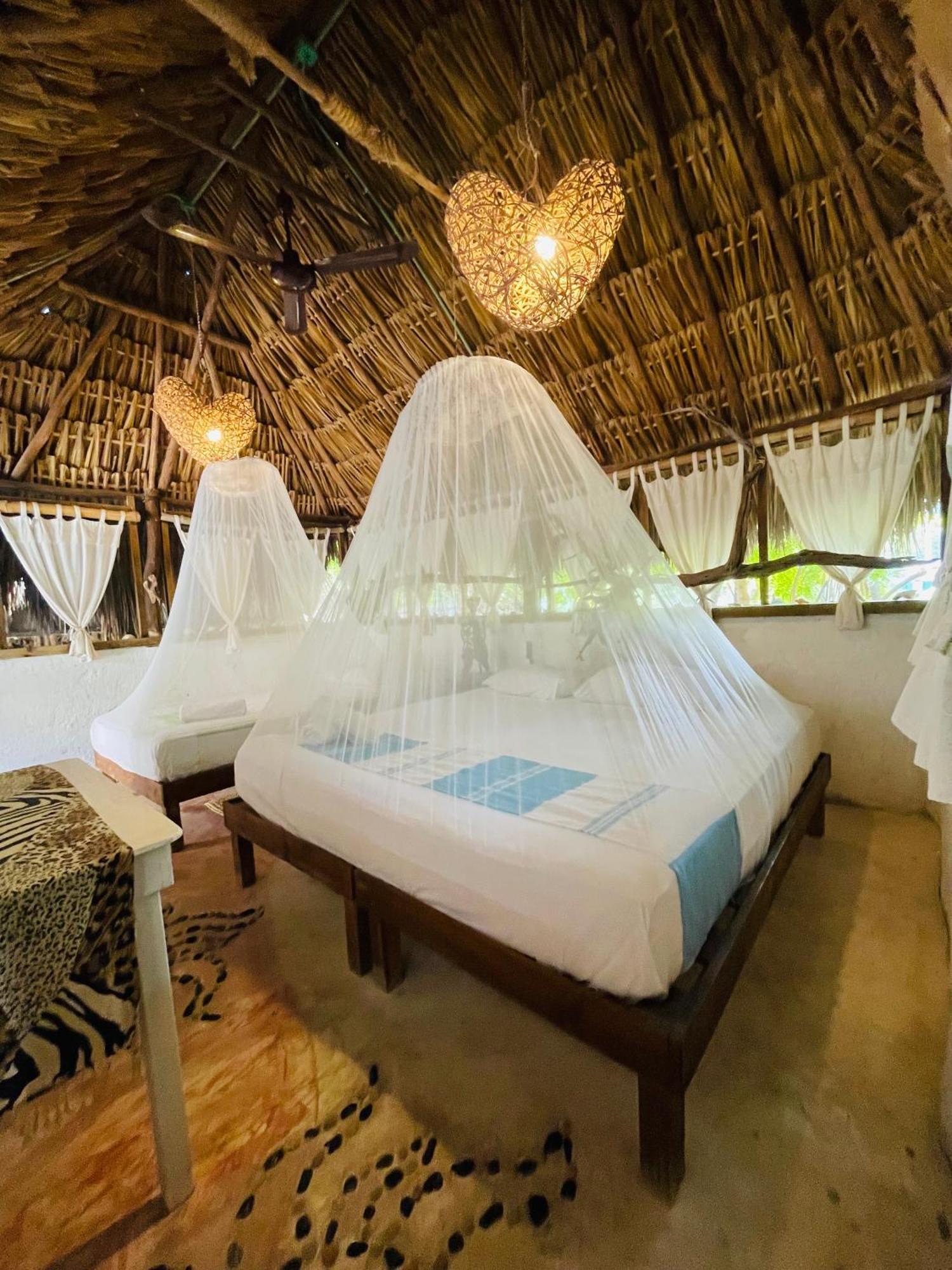 Casa Jade Ecobungalows Las Coloradas Yuluc Экстерьер фото