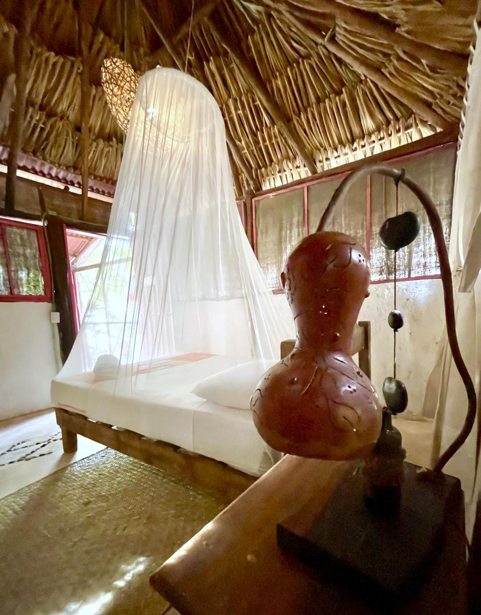 Casa Jade Ecobungalows Las Coloradas Yuluc Номер фото
